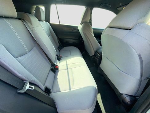 Used 2025 Toyota Corolla Cross AWD Hybrid image 28