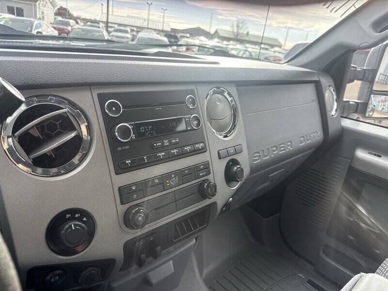 Used 2016 Ford F350 XLT AWD/4WD image 27