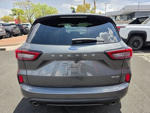 Used 2023 Ford Escape ST-Line Elite AWD/4WD image 7