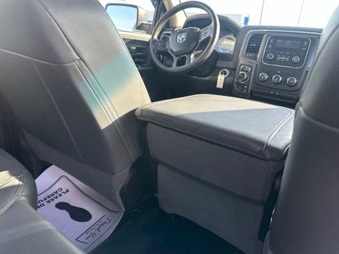 Used 2017 RAM 1500 Tradesman AWD/4WD image 16
