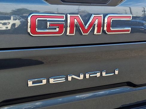 Used 2020 GMC Sierra 2500 Denali w/ Denali Ultimate Package image 34