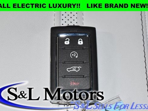 Used 2025 Jeep Wagoneer S Limited image 23