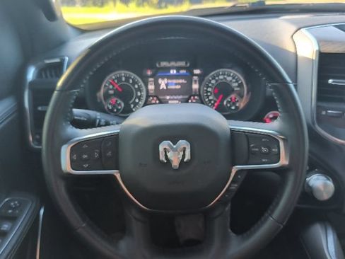Used 2024 RAM 1500 Laramie AWD/4WD image 21