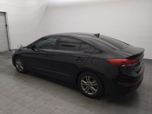 Used 2018 Hyundai Elantra SEL FWD image 3