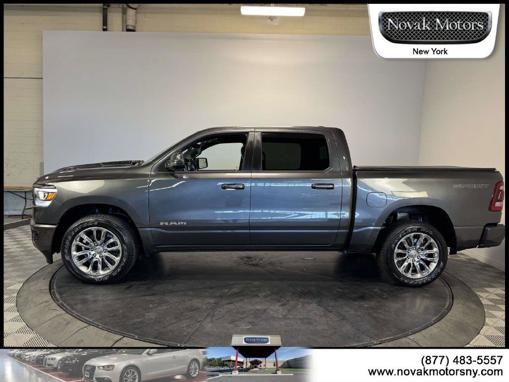 Used 2023 RAM 1500 Laramie AWD/4WD image 5