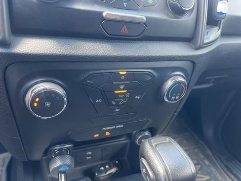 Used 2019 Ford Ranger XL w/ Equipment Group 101A Mid AWD/4WD image 7