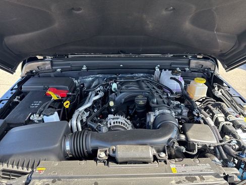 New 2026 Jeep Gladiator Sport image 28