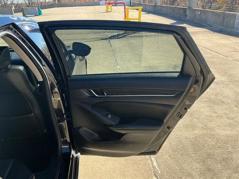 Used 2020 Honda Accord EX-L image 37