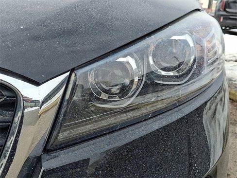Certified 2019 Kia Sorento LX w/ LX Convenience Package image 9