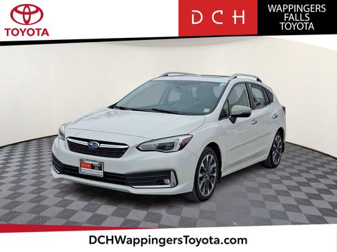 Used 2022 Subaru Impreza 2.0i Limited image 1