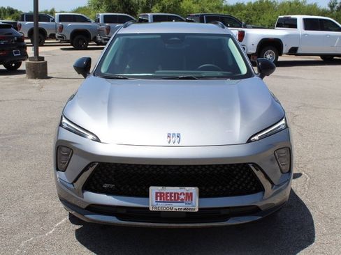 New 2025 Buick Envision Sport Touring image 8