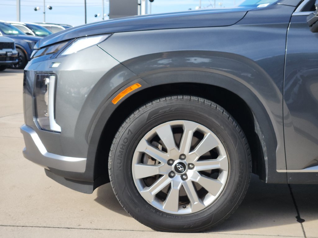 Used 2024 Hyundai Palisade SEL FWD image 17