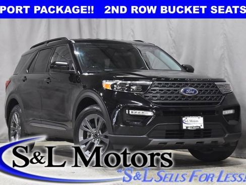 Used 2022 Ford Explorer XLT w/ Equipment Group 202A image 1