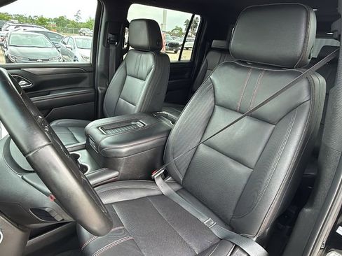 Used 2024 Chevrolet Suburban RST RWD image 14