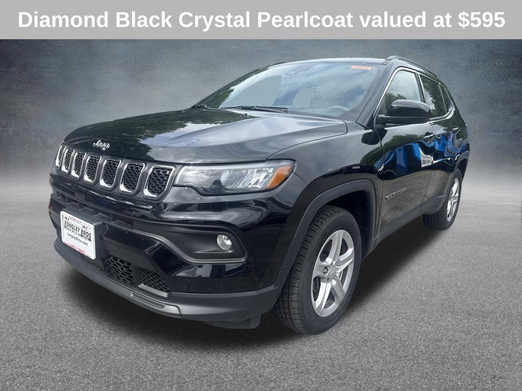 Used 2023 Jeep Compass Latitude w/ Convenience Group AWD/4WD image 3