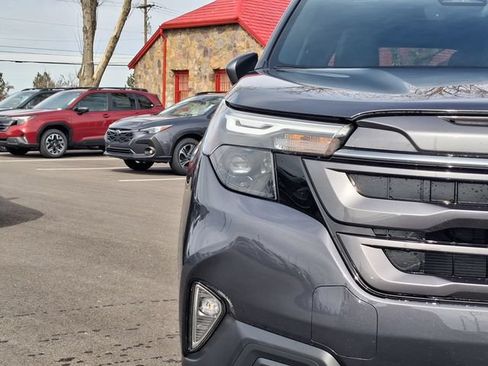 New 2026 Subaru Forester Premium AWD/4WD image 9