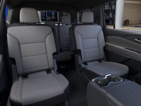 New 2026 Chevrolet Traverse LT w/ Enhanced Driving Package FWD image 17