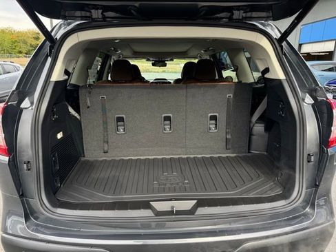 New 2025 Subaru Ascent Touring image 19