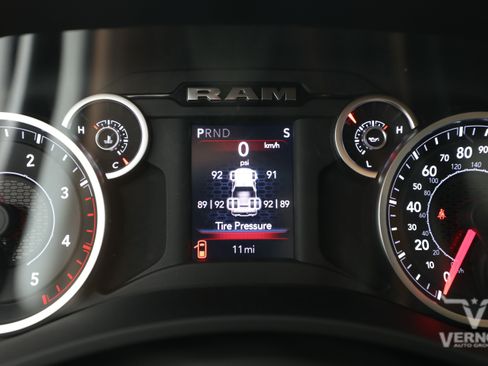 New 2026 RAM 3500 Tradesman AWD/4WD image 20