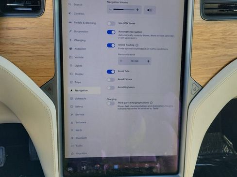 Used 2018 Tesla Model X 75D image 6