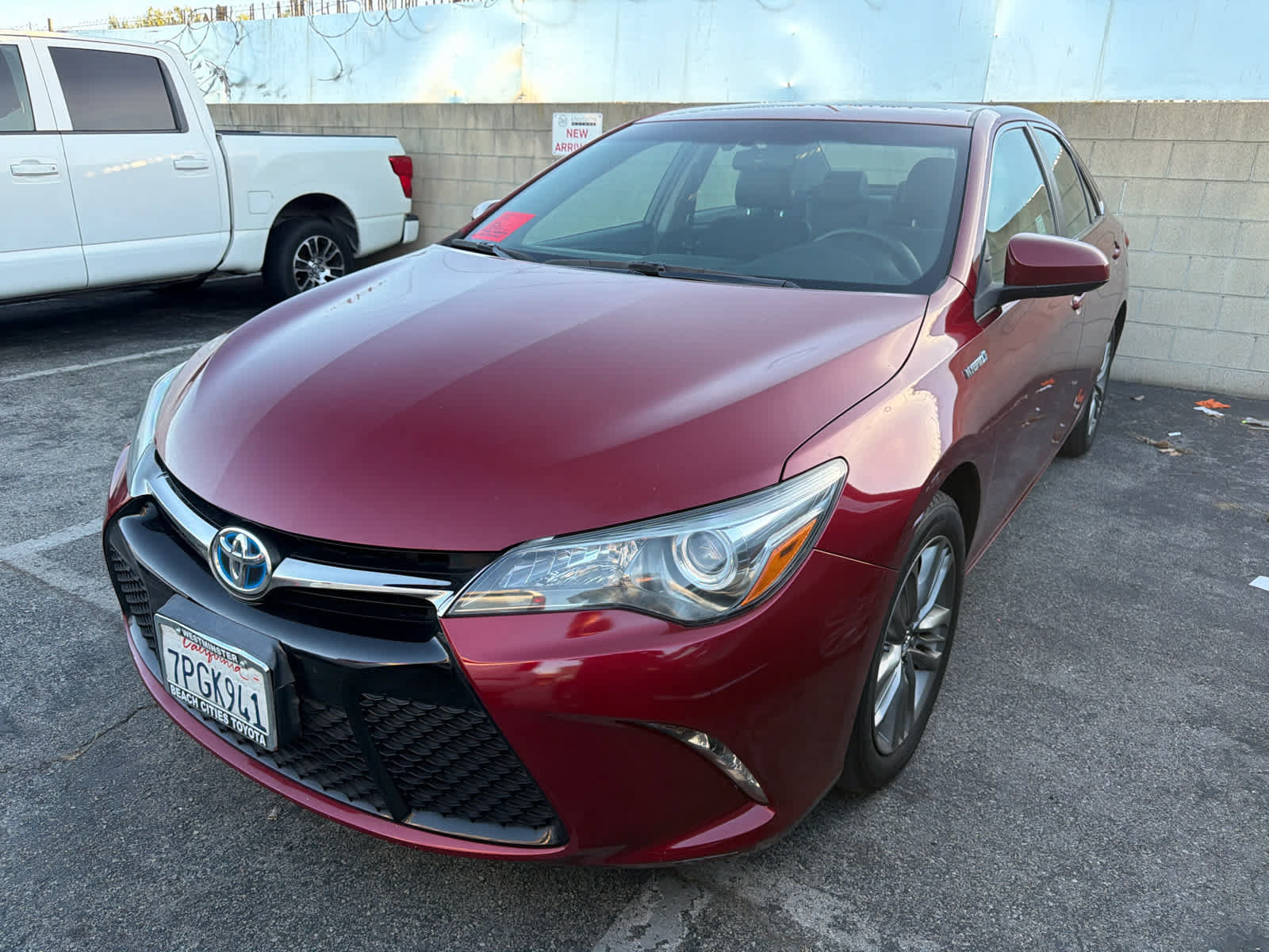 Used 2016 Toyota Camry SE FWD image 3