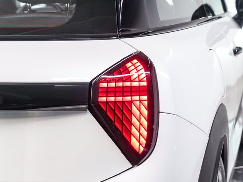 Used 2026 MINI Cooper S FWD image 7