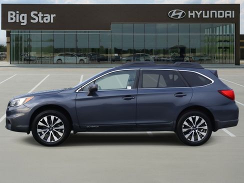 Used 2017 Subaru Outback 3.6R Limited image 2