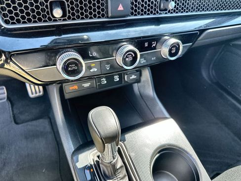 Used 2025 Honda Civic Sport image 27