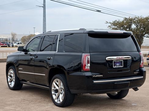 Used 2016 GMC Yukon Denali w/ Open Road Package image 5