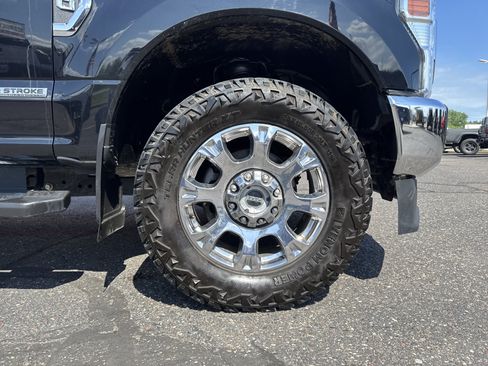 Used 2022 Ford F350 Lariat w/ Chrome Package AWD/4WD image 13