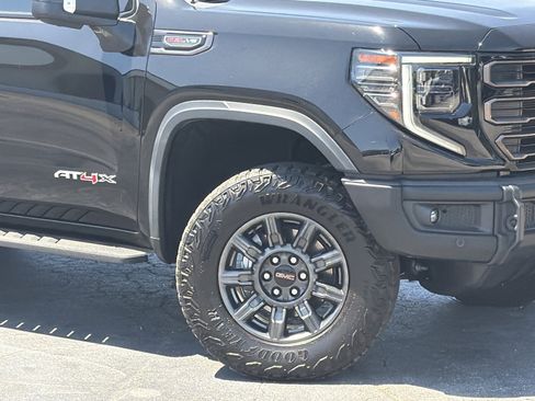Used 2024 GMC Sierra 1500 AT4X AWD/4WD image 3