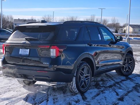 New 2026 Ford Explorer ST-Line image 12