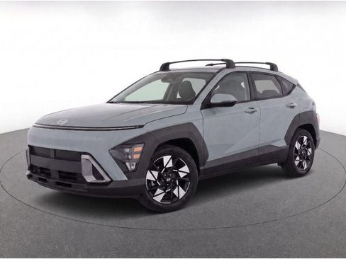 Certified 2024 Hyundai Kona SEL FWD image 1