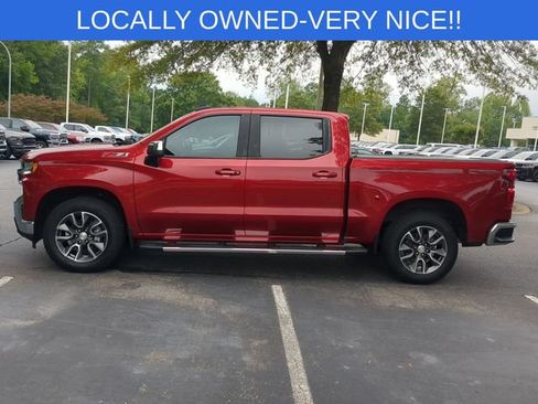 Used 2021 Chevrolet Silverado 1500 LT AWD/4WD image 2