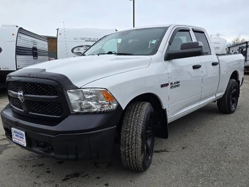 Used 2018 RAM 1500 Tradesman AWD/4WD image 2