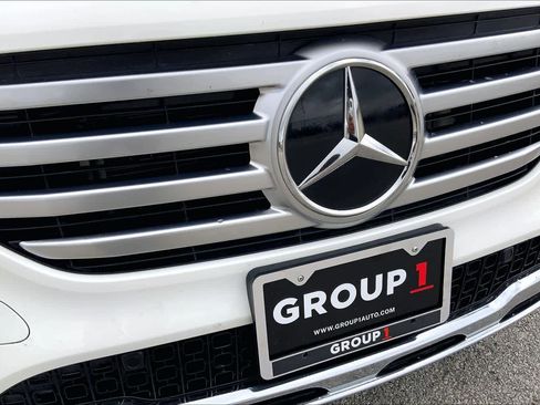 Used 2024 Mercedes-Benz GLB 250 image 29