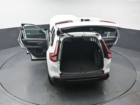 Used 2023 Honda CR-V LX image 43