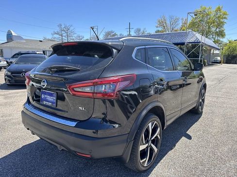Used 2020 Nissan Rogue Sport SL image 8