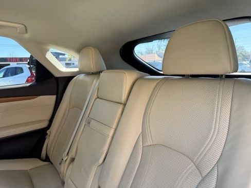 Used 2016 Lexus RX 450h AWD image 18