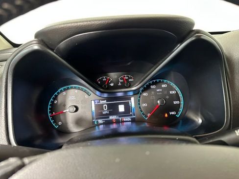 Used 2018 GMC Canyon SLT w/ Driver Alert Package image 17