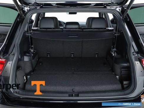 Used 2024 Volkswagen Tiguan SE R-Line FWD image 29