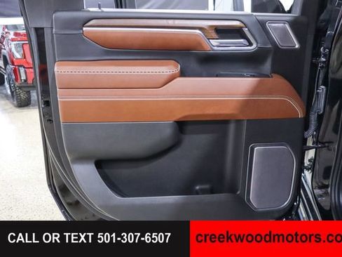 Used 2024 GMC Sierra 2500 Denali Ultimate AWD/4WD image 45