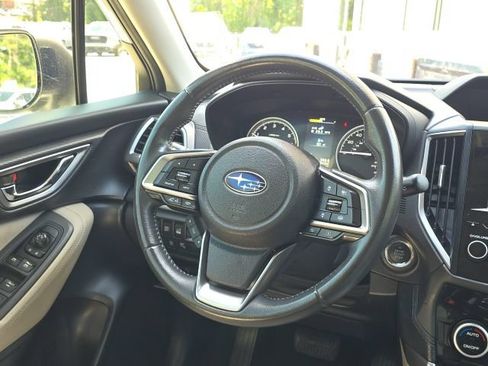 Used 2023 Subaru Forester Premium AWD/4WD image 34