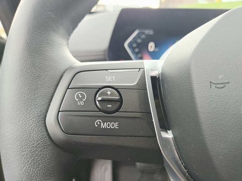 Used 2025 BMW X1 xDrive28i AWD/4WD image 19