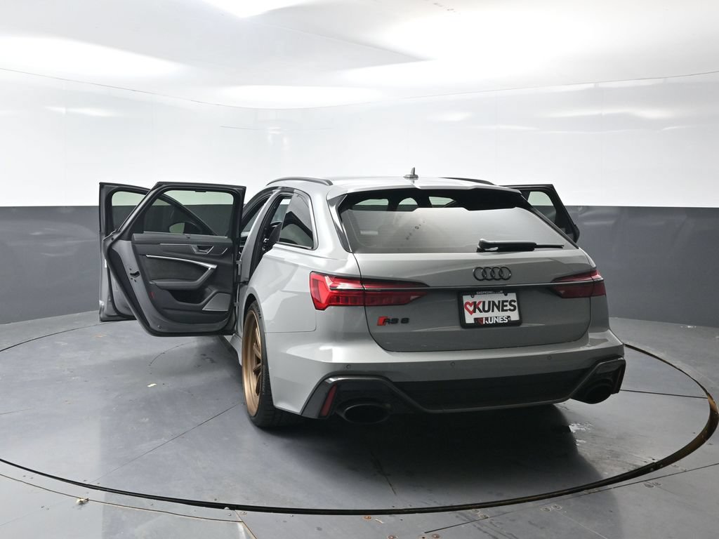 Used 2021 Audi RS 6 AWD/4WD image 58