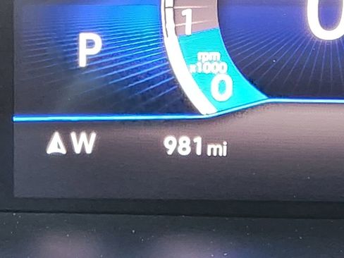 Certified 2025 Volkswagen Jetta SE w/ Sunroof Package image 20