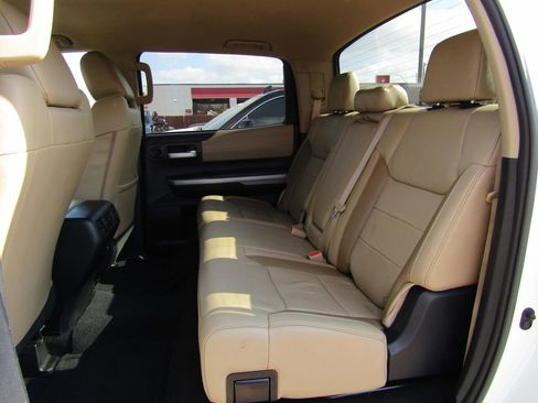 Used 2018 Toyota Tundra Limited image 10