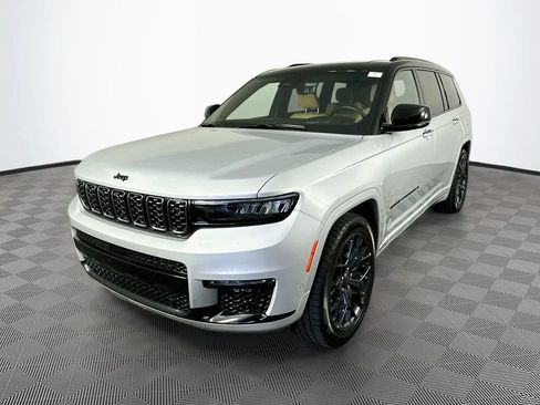 Certified 2025 Jeep Grand Cherokee L Summit AWD/4WD image 6