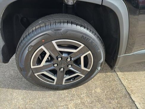 New 2026 Jeep Cherokee Limited image 31