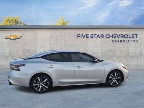 Used 2019 Nissan Maxima 3.5 SV w/ Floor Mat Group image 9